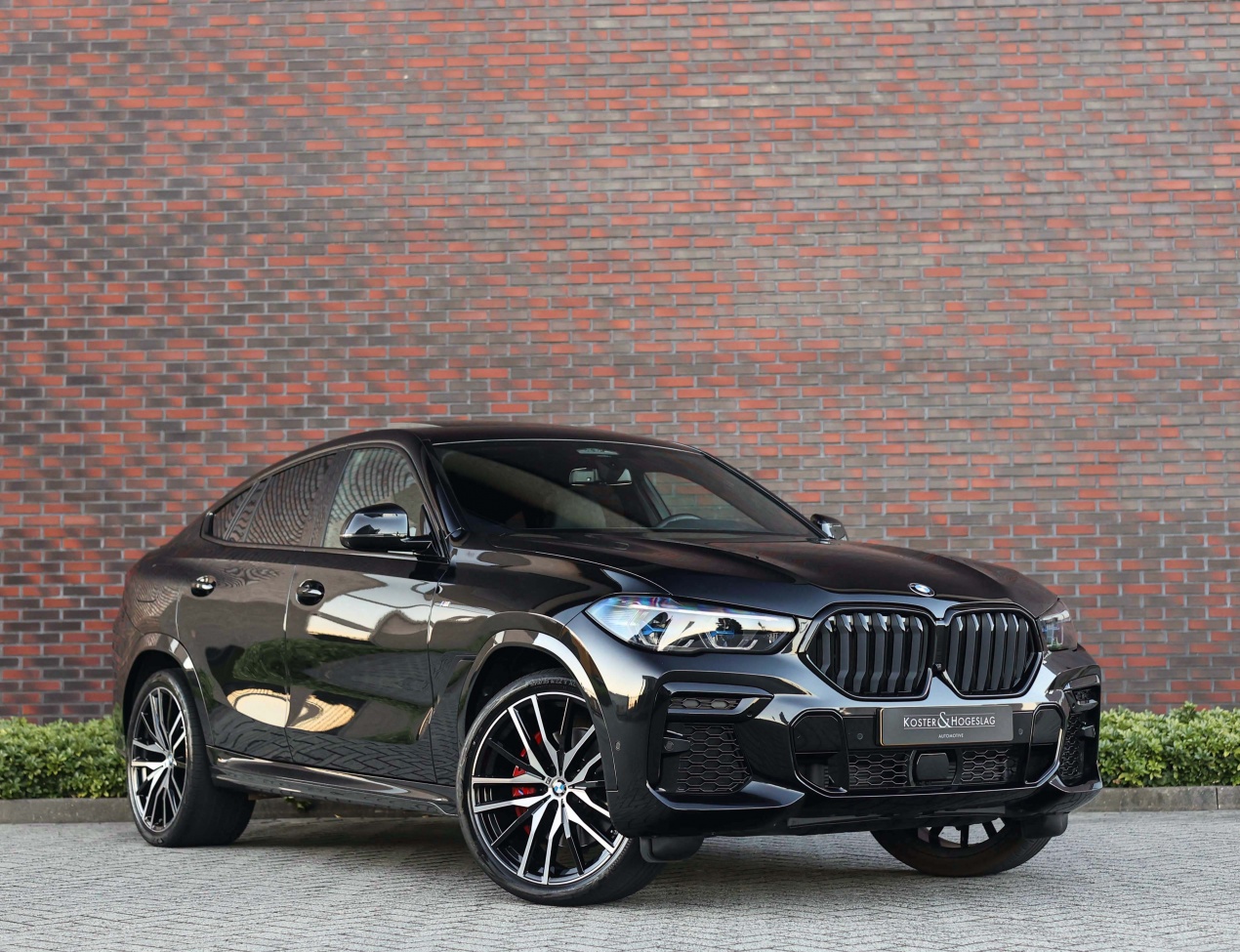BMW X6 40i X-Drive