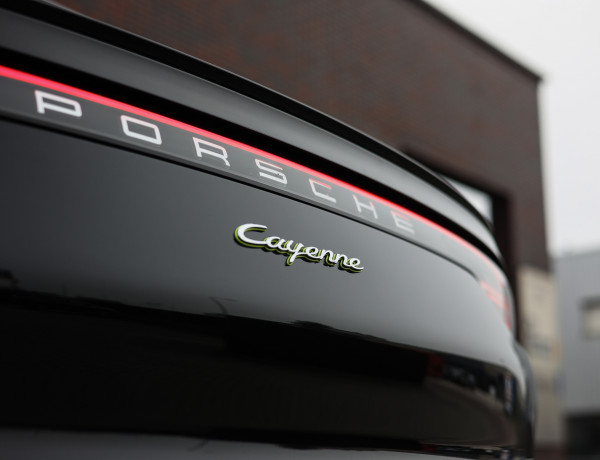 Porsche Cayenne Coupe E-Hybrid