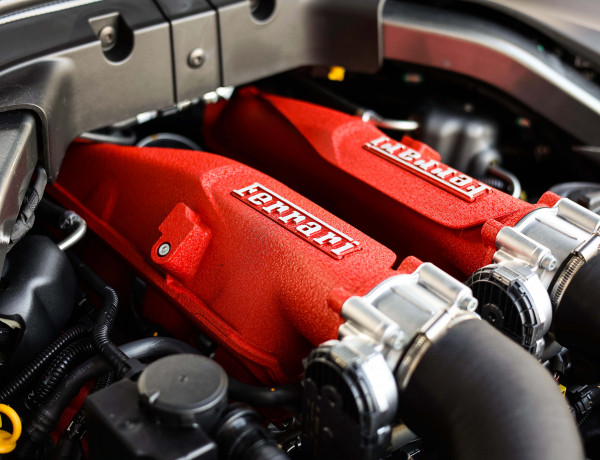 Ferrari Roma 3.9T V8
